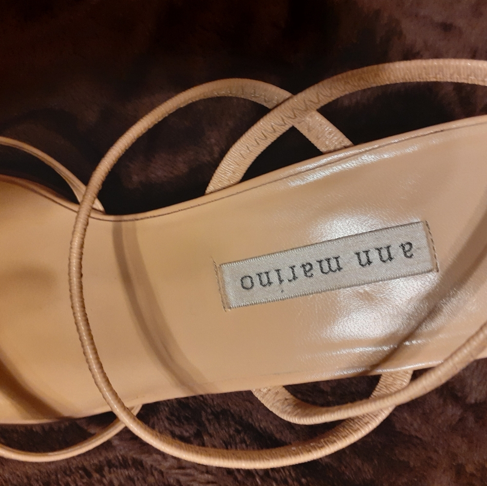 Shoes - Picture 9 of 10